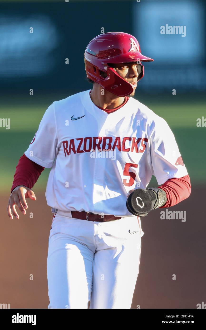 March 14, 2023: Arkansas base runner Kendall Diggs #5 moves between second and third base. Arkansas defeated UNLV 13-7 in Fayetteville, AR, Richey Miller/CSM Stock Photo