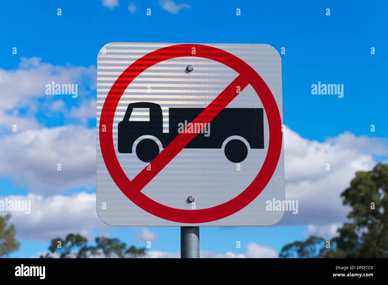 Not allowed heavy vehicle hires stock photography and images Alamy