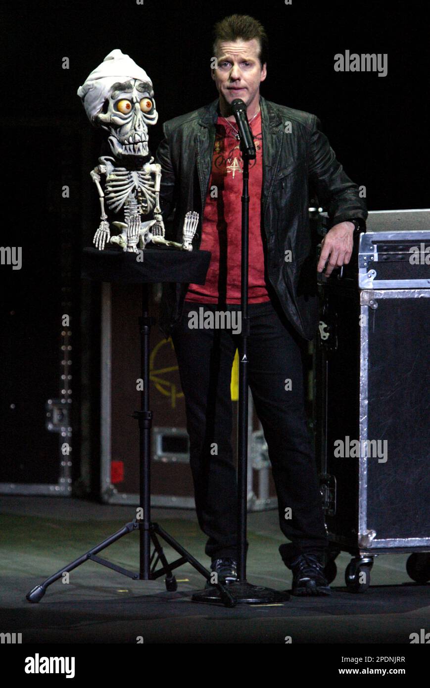 Jeff dunham puppets hires stock photography and images Alamy