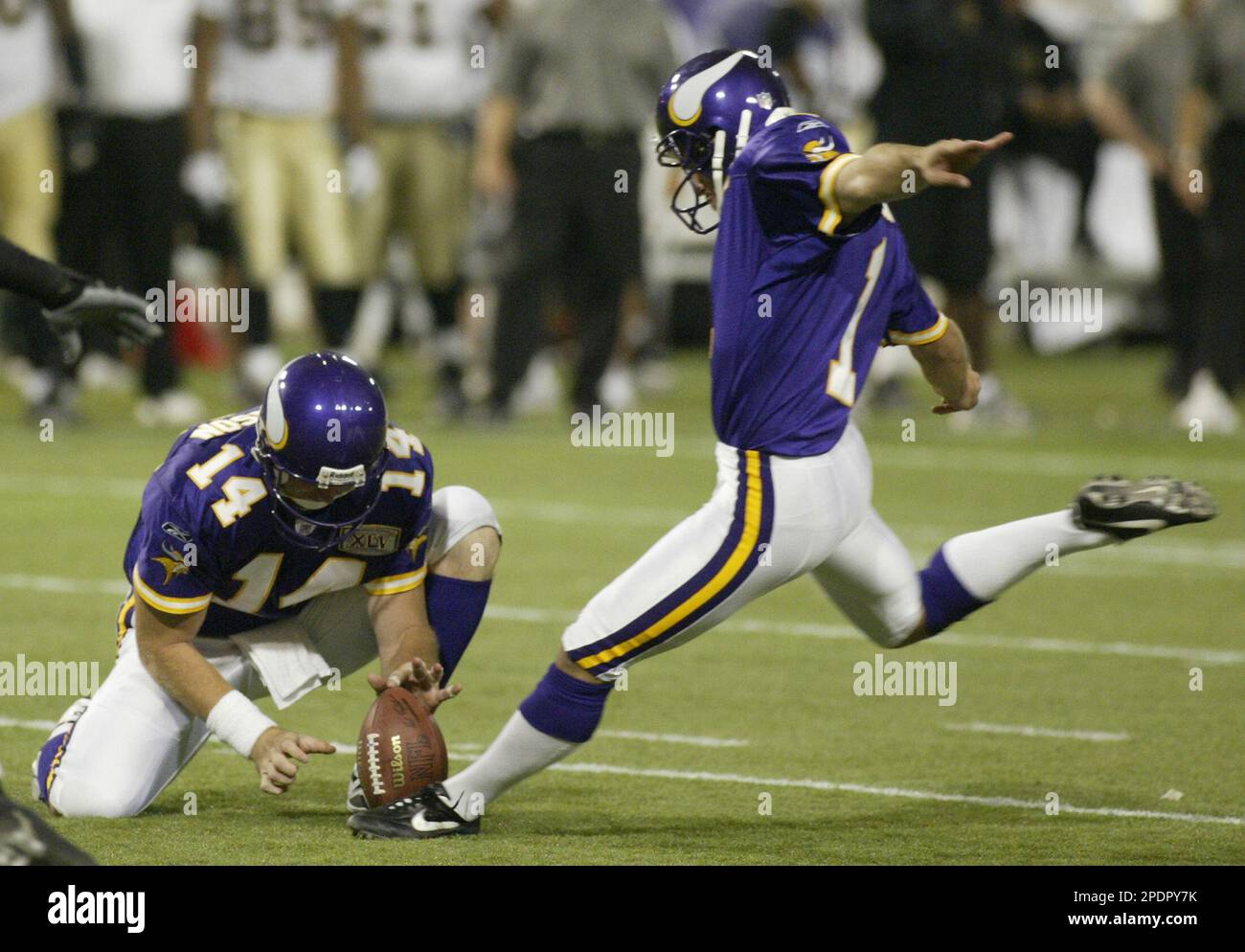 Minnesota Vikings 28, New Orleans Saints 25: Vikings hang on in