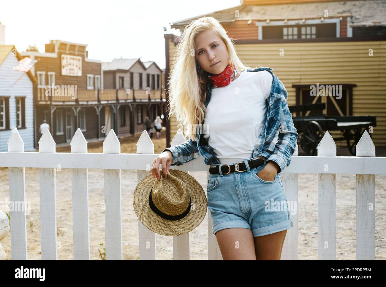 Woman in Western Wear in Cowboy Hat, Jeans and Cowboy Boots. Stock Image -  Image of barn, agricultureindustry: 112660183