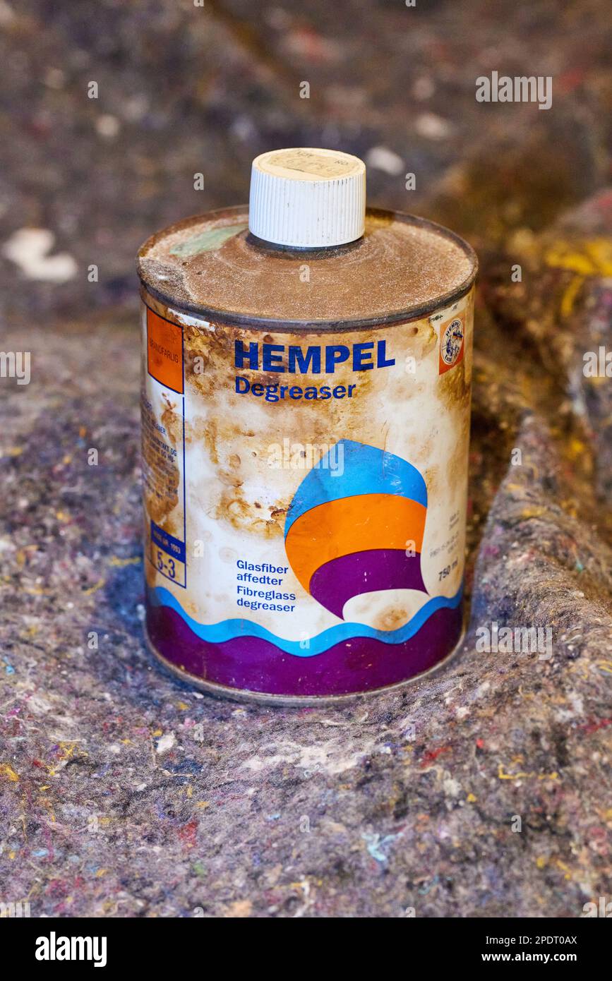Hempel Degreaser, fibreglass degreaser, dirty can Stock Photo Alamy
