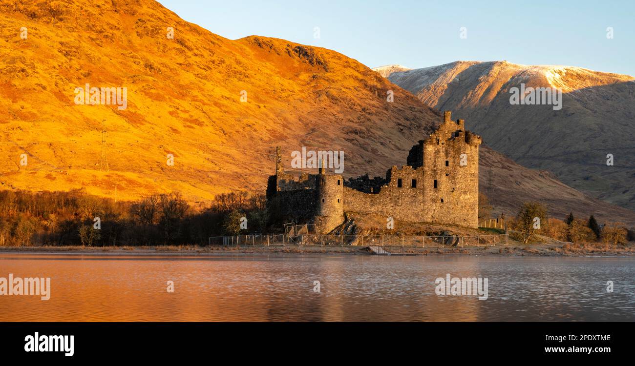 Kilchurn Castle, Dalmally by Loch Awe, Scotland, UK Stock Photo Alamy