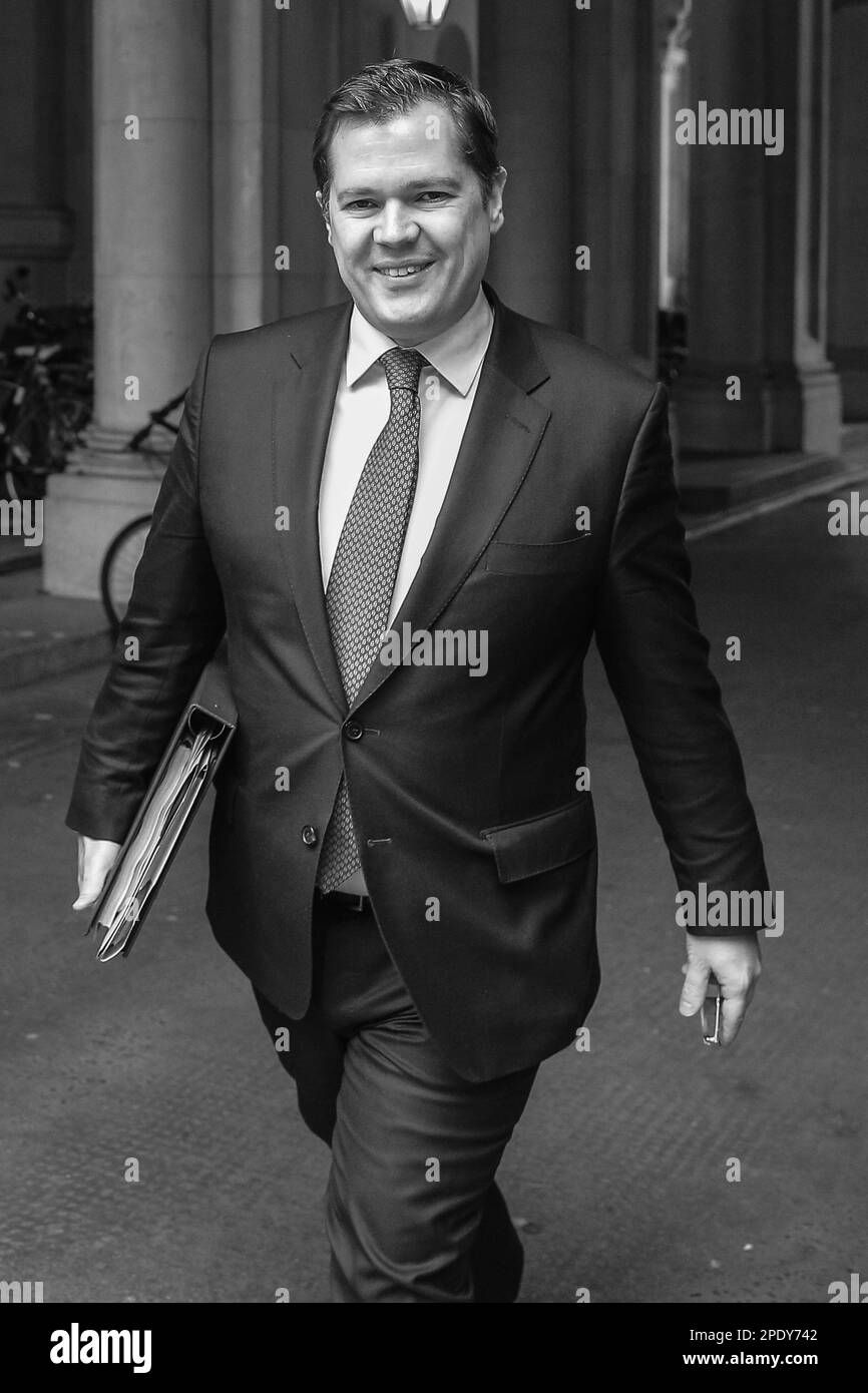 Robert jenrick Black and White Stock Photos & Images - Alamy