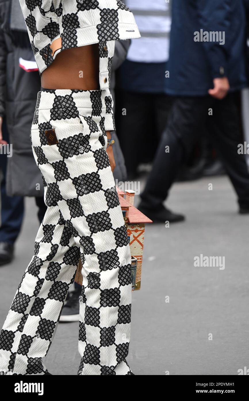 Jaden Smith outside Louis Vuitton, during Paris Fashion Week Stock ... - Making Jaden Router Open Outside