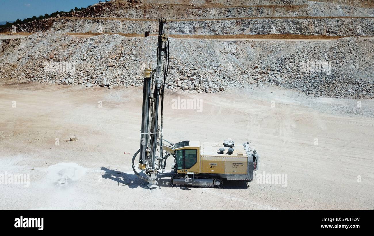 Drilling Machines Working At A Limestone Quarry Stock Photo Alamy