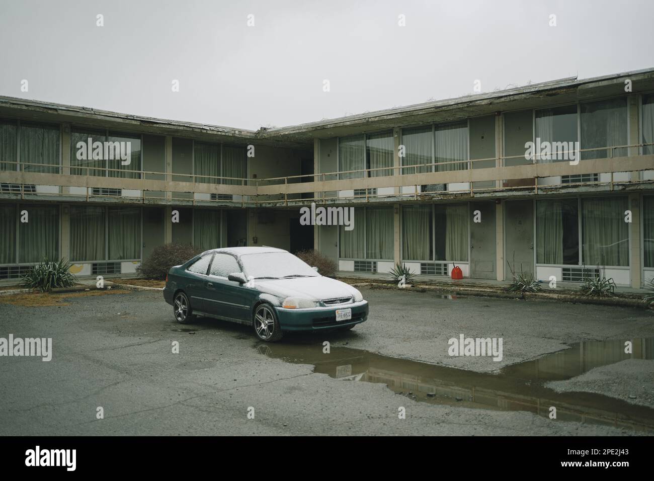 Abandoned motel, Afton, Virginia Stock Photo