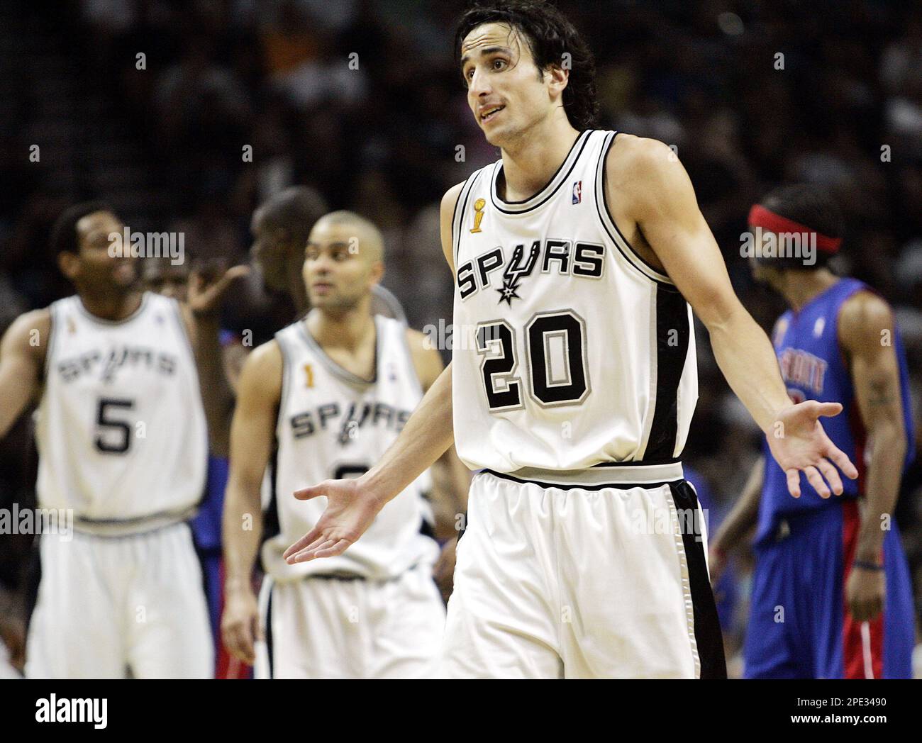You're Messing With My Money!' Spurs' Robert Horry Wasn't Fan of Parker,  Ginobili Playing International - Sports Illustrated Inside The Spurs,  Analysis and More