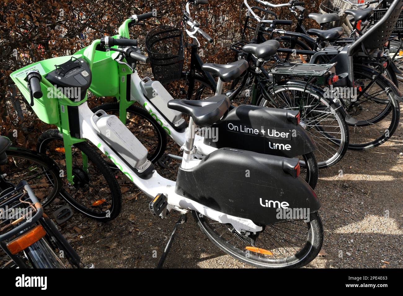 Liime biek hires stock photography and images Alamy