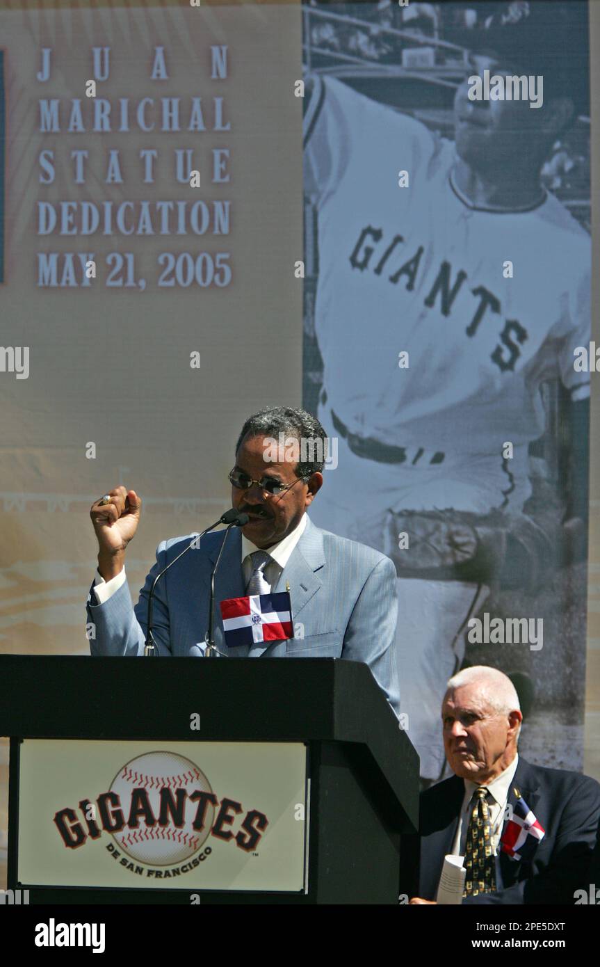 San Francisco Giants - #OTD in 2005, the statue of the legendary Hall of  Fame Pitcher, Juan Marichal, was unveiled to the public. Flor de Caña, #ForeverGiant