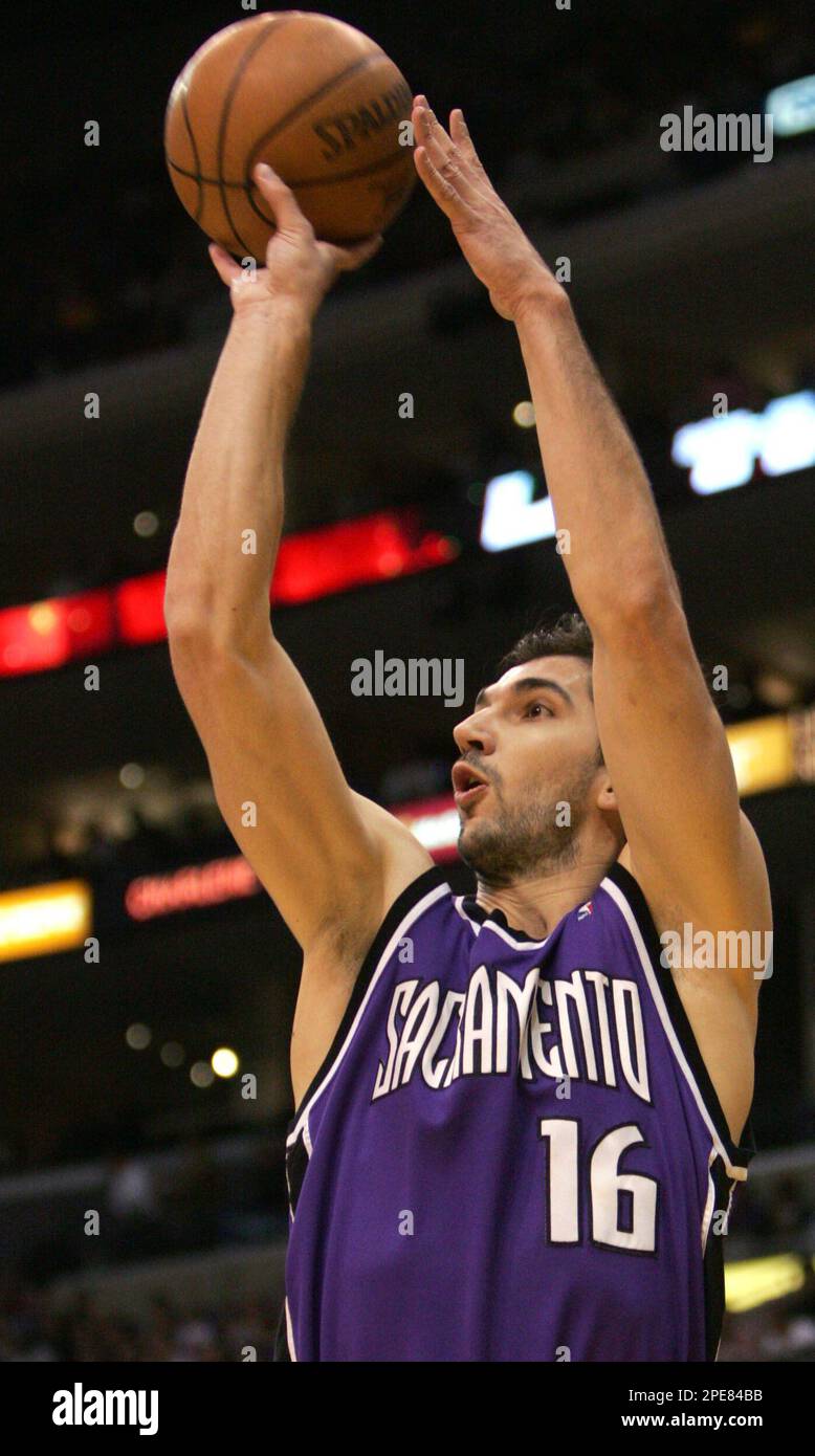 Peja Stojakovic from the Sacramento Kings, shooting from the free throw  line, against the Los Angeles Lakers, at Arco Arena, in Sacramento,  California on January 19, 2006. The Kings beat the Lakers