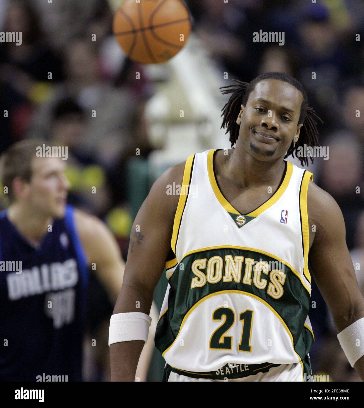 Seattle SuperSonics' Danny Fortson (21) reacts to a call