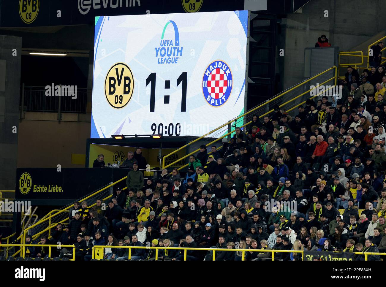dortmund-germany-15th-mar-2023-dortmund-germany-march-15-score