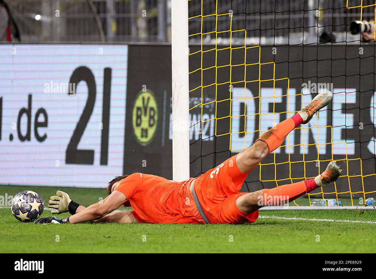 Hajduk Split beats Dortmund to reach youth Champions League semi-final