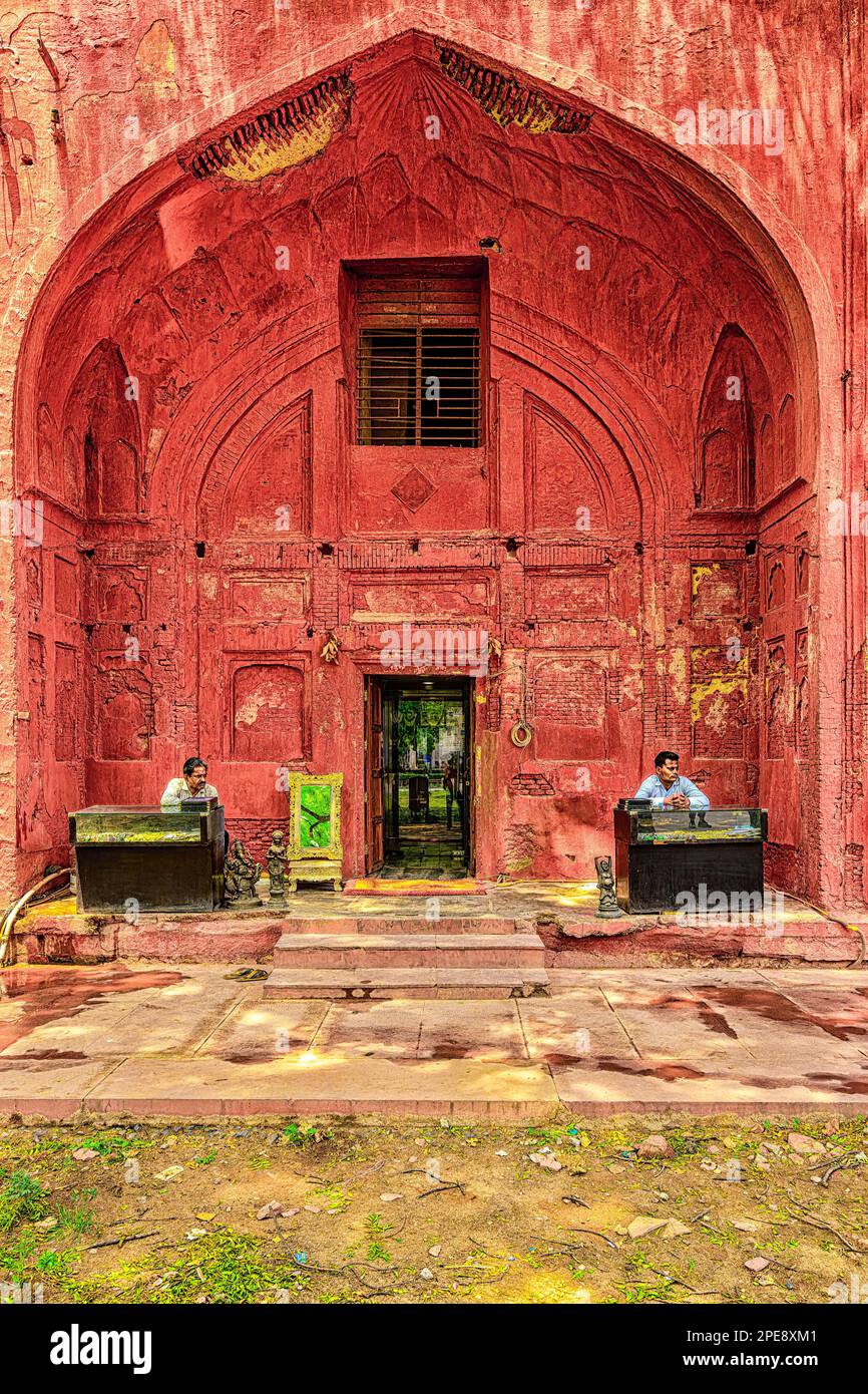 Two souvenir vendors situated at the exit of the chhatta chowk market