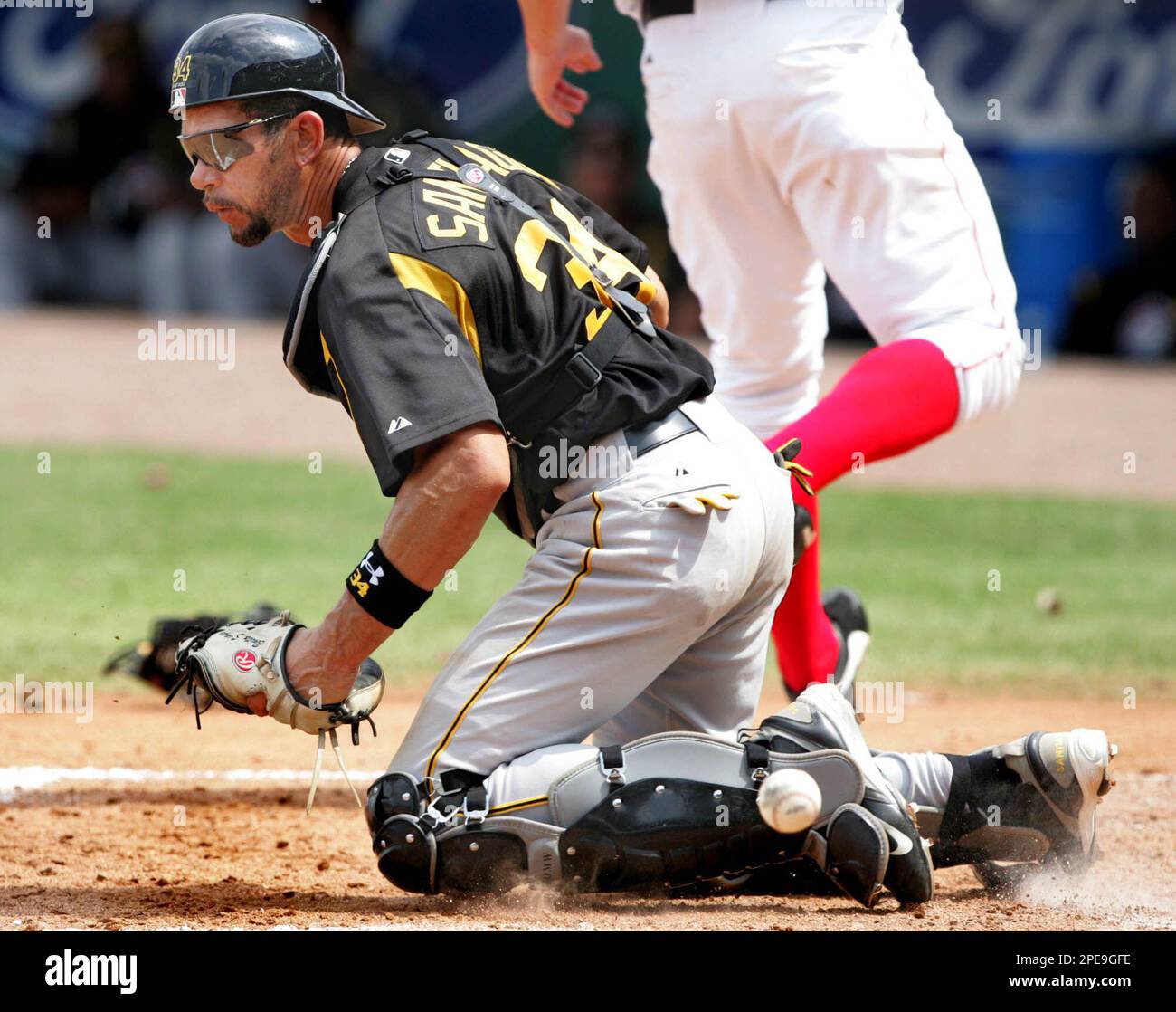 Do the Pittsburgh Pirates need to add a catcher this offseason?