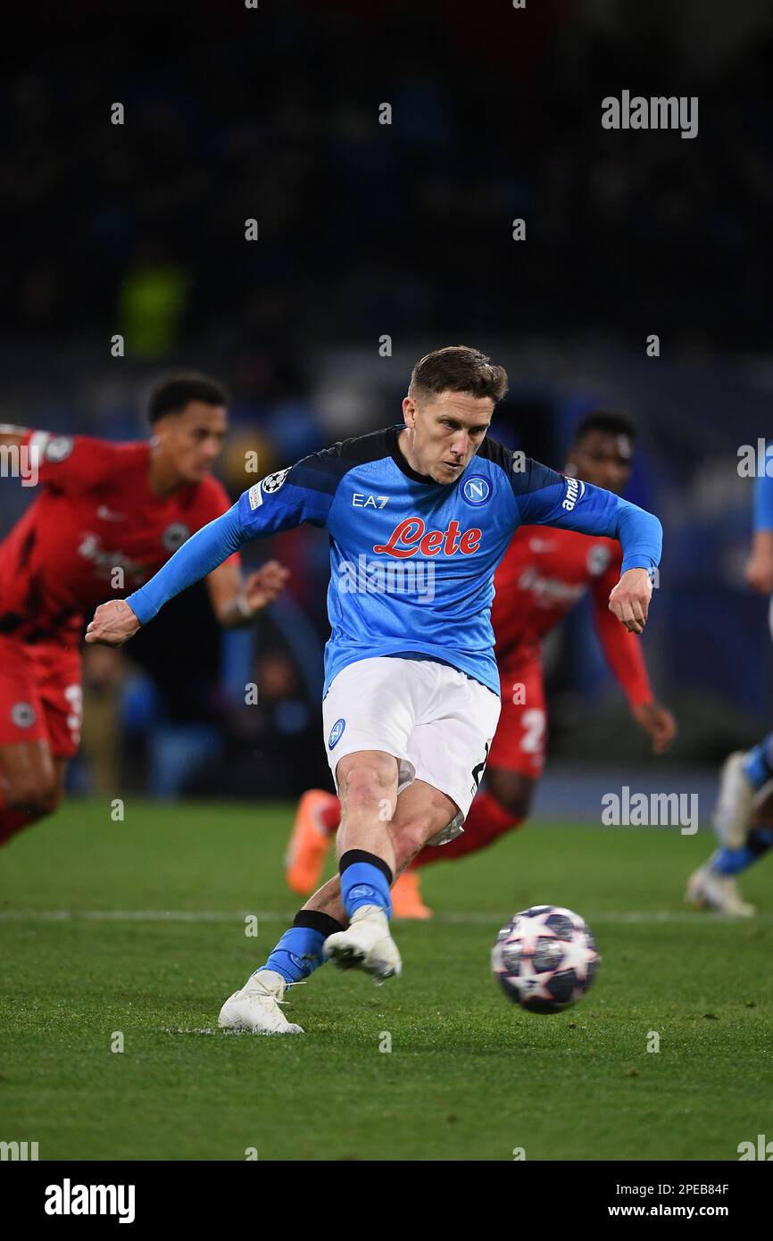 Piotr Zielinski Durante Jogo Uefa Champions League 2023 Entre Braga —  Fotografia de Stock Editorial © mrogowski_photography #677115976