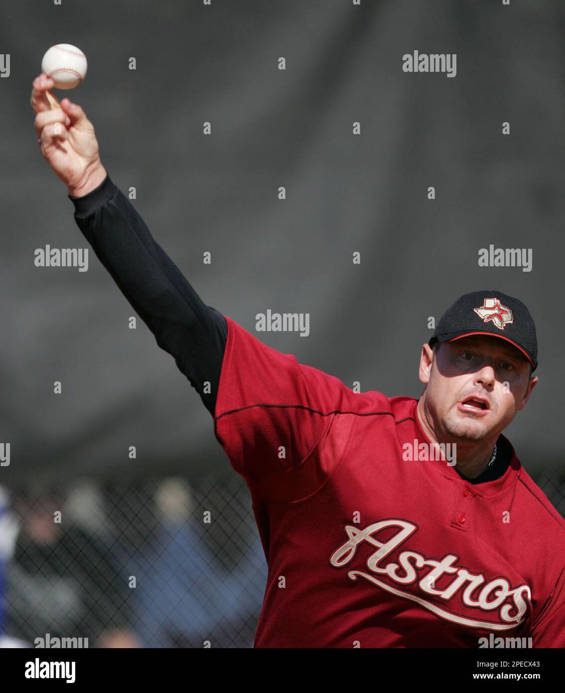 Houston Astros pitcher Roger Clemens throws during the first full