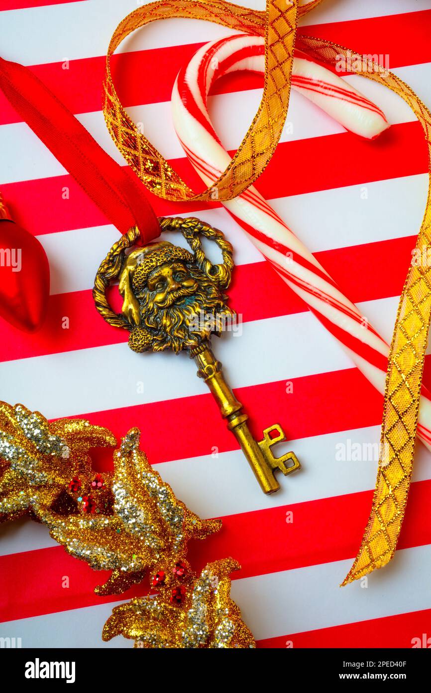 Santa's Key For House With No Chimney Ornament, Christmas Ornament,  Skeleton Key Santa Key, Santa Claus Decoration