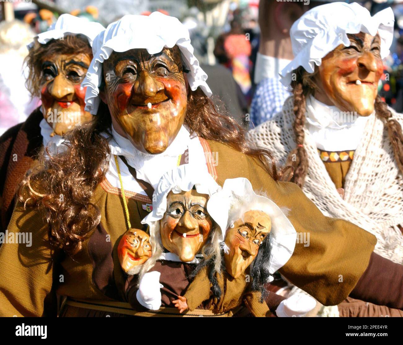  Mit dem Urknall um 5 Uhr morgens wurde am "Schmutzigen Donnerstag", 3 Bildidee 