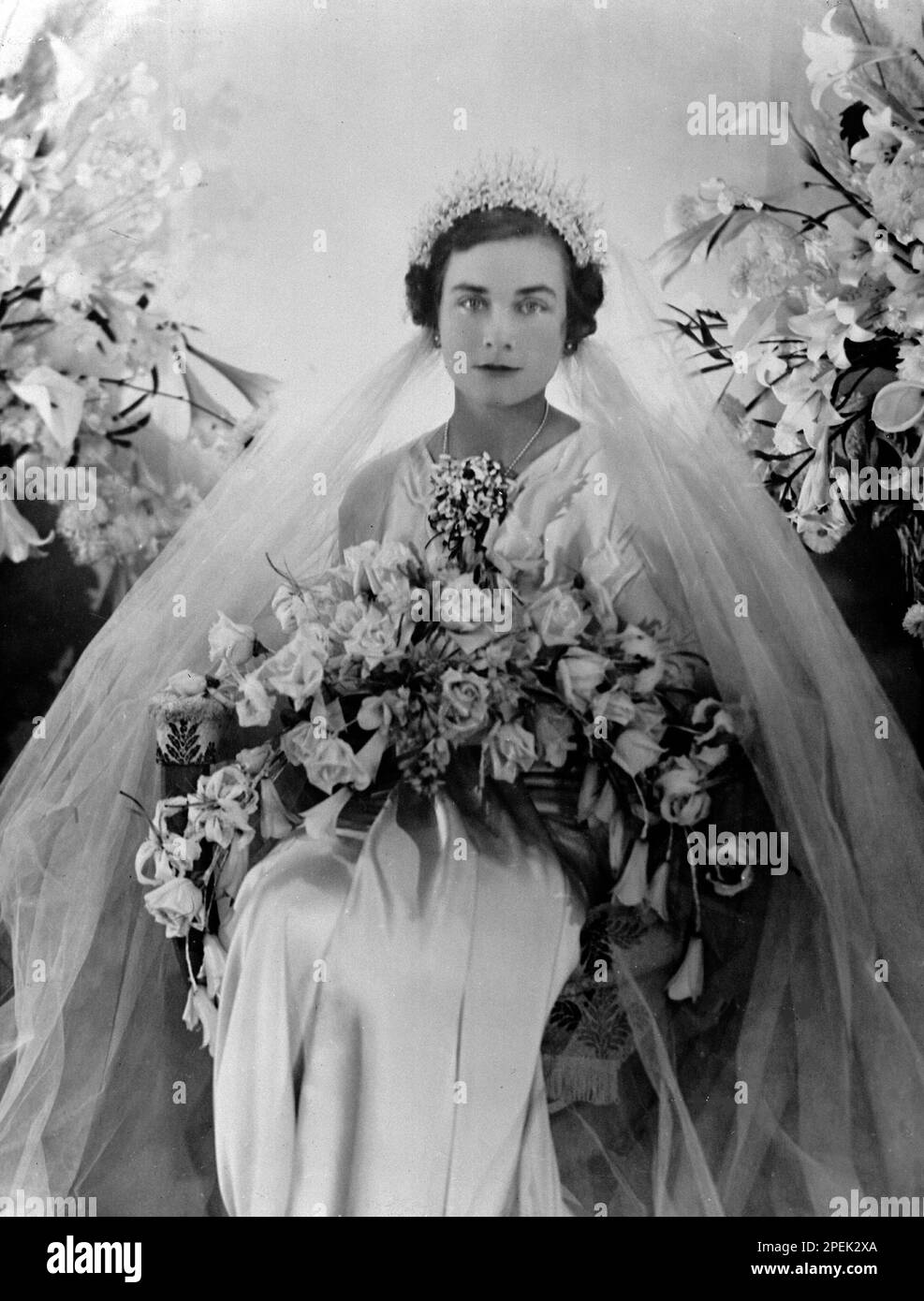 FILE Britain s Duchess of Gloucester Princess Alice is seen in her wedding dress in London Nov. 5 1935 the day before her marriage. Princess Alice died in London Friday aged