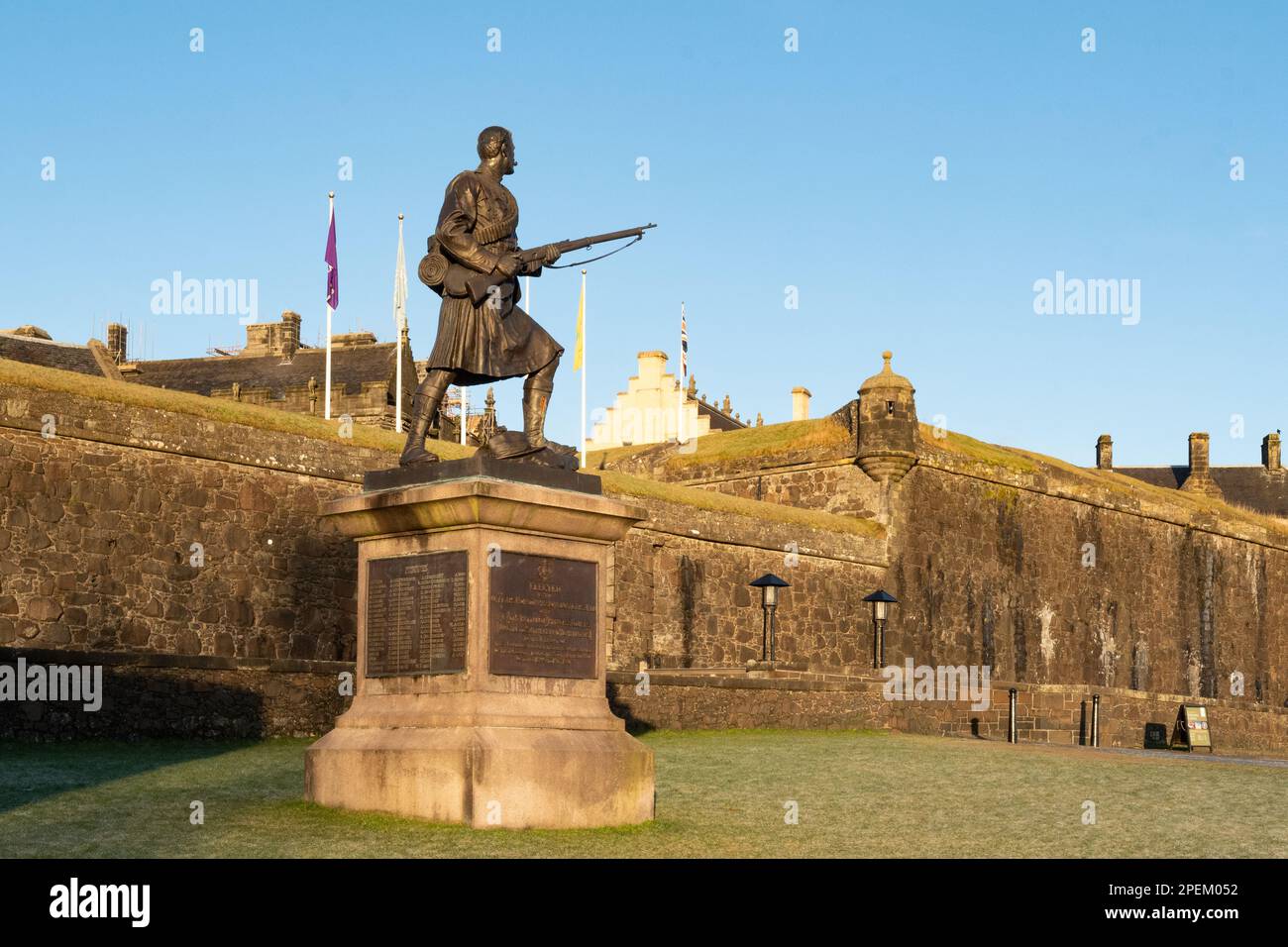 The Stirling Soldier - Infantryman statue outside Stirling Castle, Scotland, UK Stock Photo