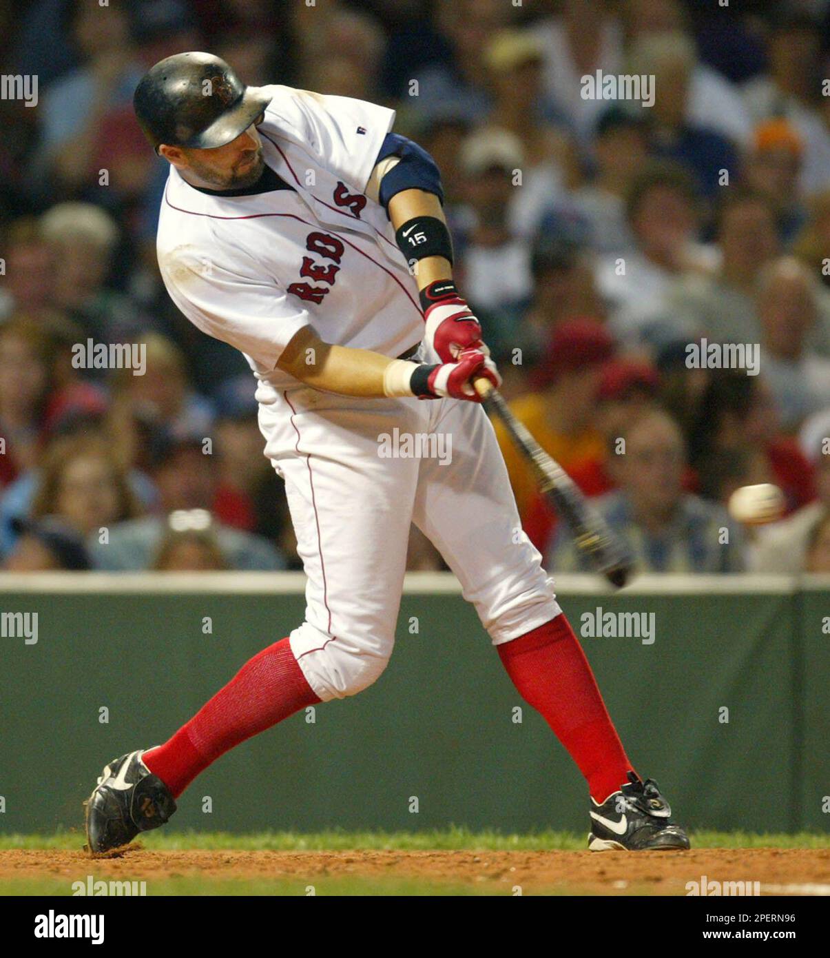 柔らかい connects Millar Kevin Sox' Red Boston on his single, RBI an アクセサリ