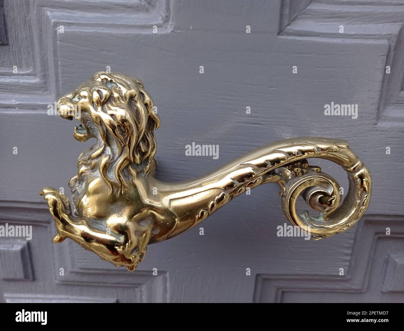 Poignée De Porte Ancienne Style Central – Ronde Octogonale Ajourée (occasion)