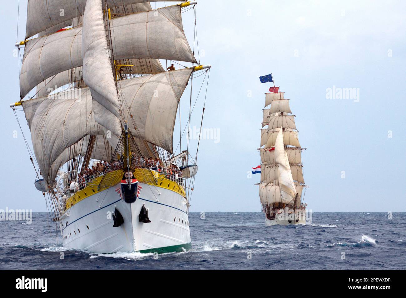 Tall ships 2009 hi-res stock photography and images - Alamy