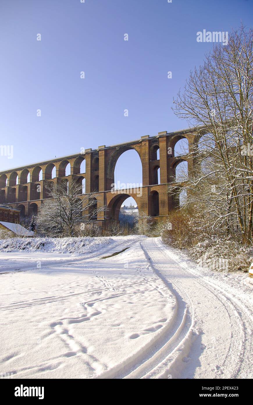 The Göltzsch Viaduct, the largest brick bridge in the world, in the Vogtland region near Reichenbach, Saxony, Germany, Europe. Stock Photo