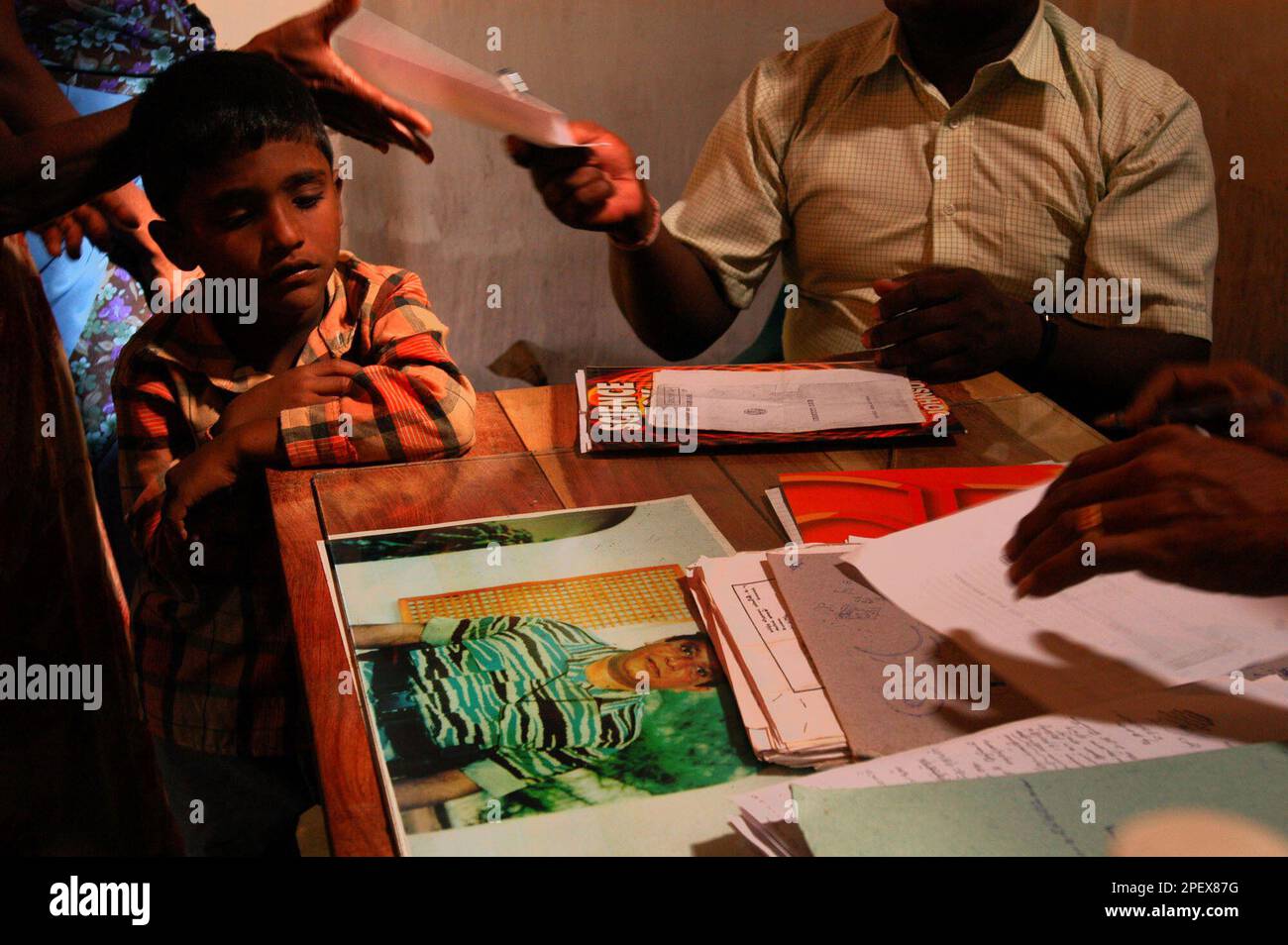 ** TO GO WITH STORY SLUGGED SRI LANKA REFUGEES RETURN ** Altivan, a ...