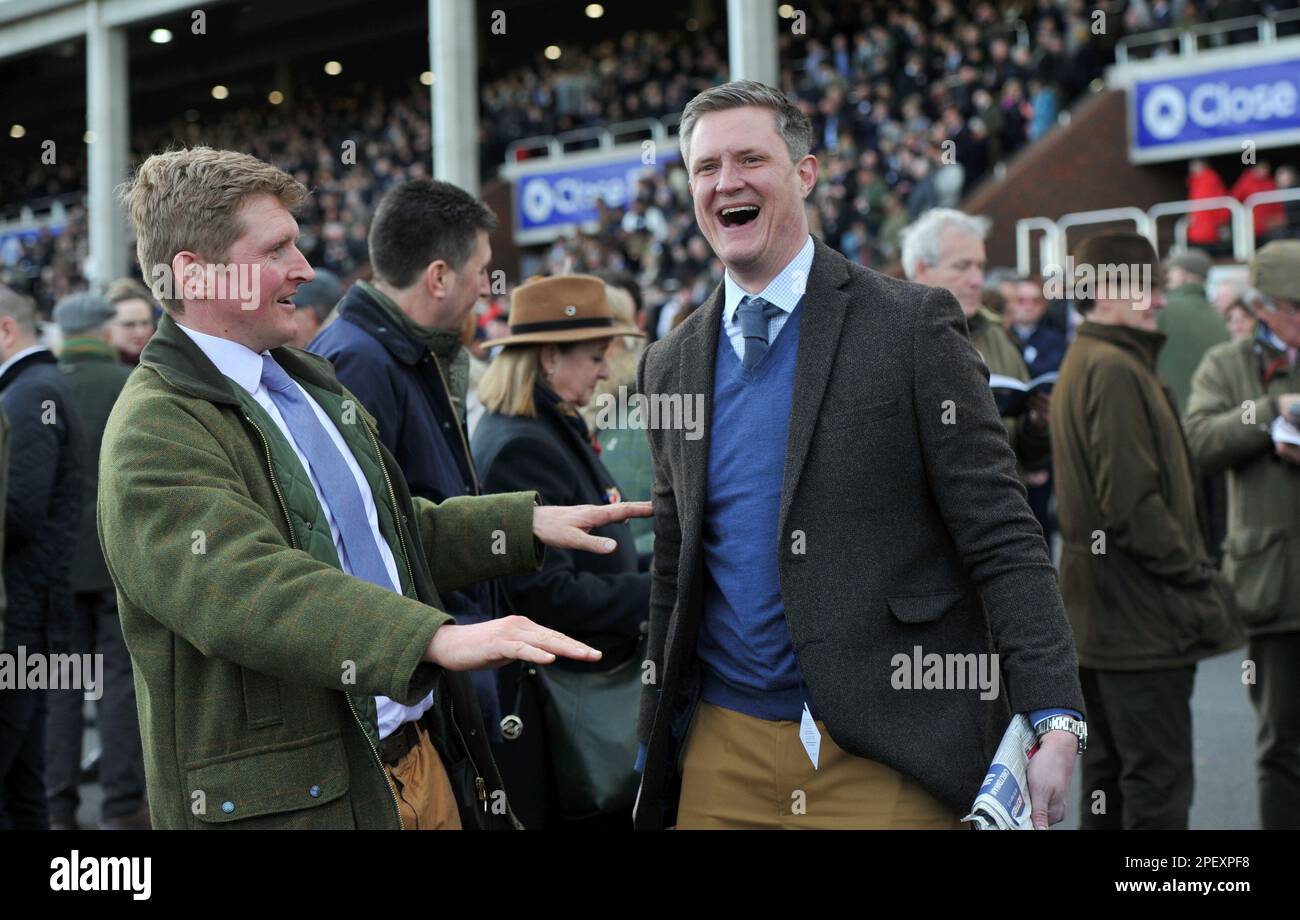 Crowds watching Race 6 The Boodles Juvenile Handicap Hurdle known as ...