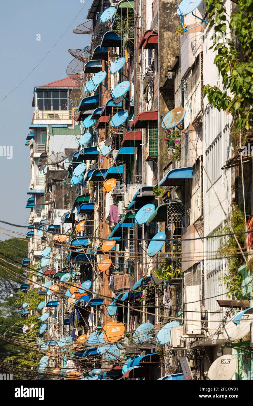 Example Substandard Building Substandard housing hi-res stock photography and images - Alamy