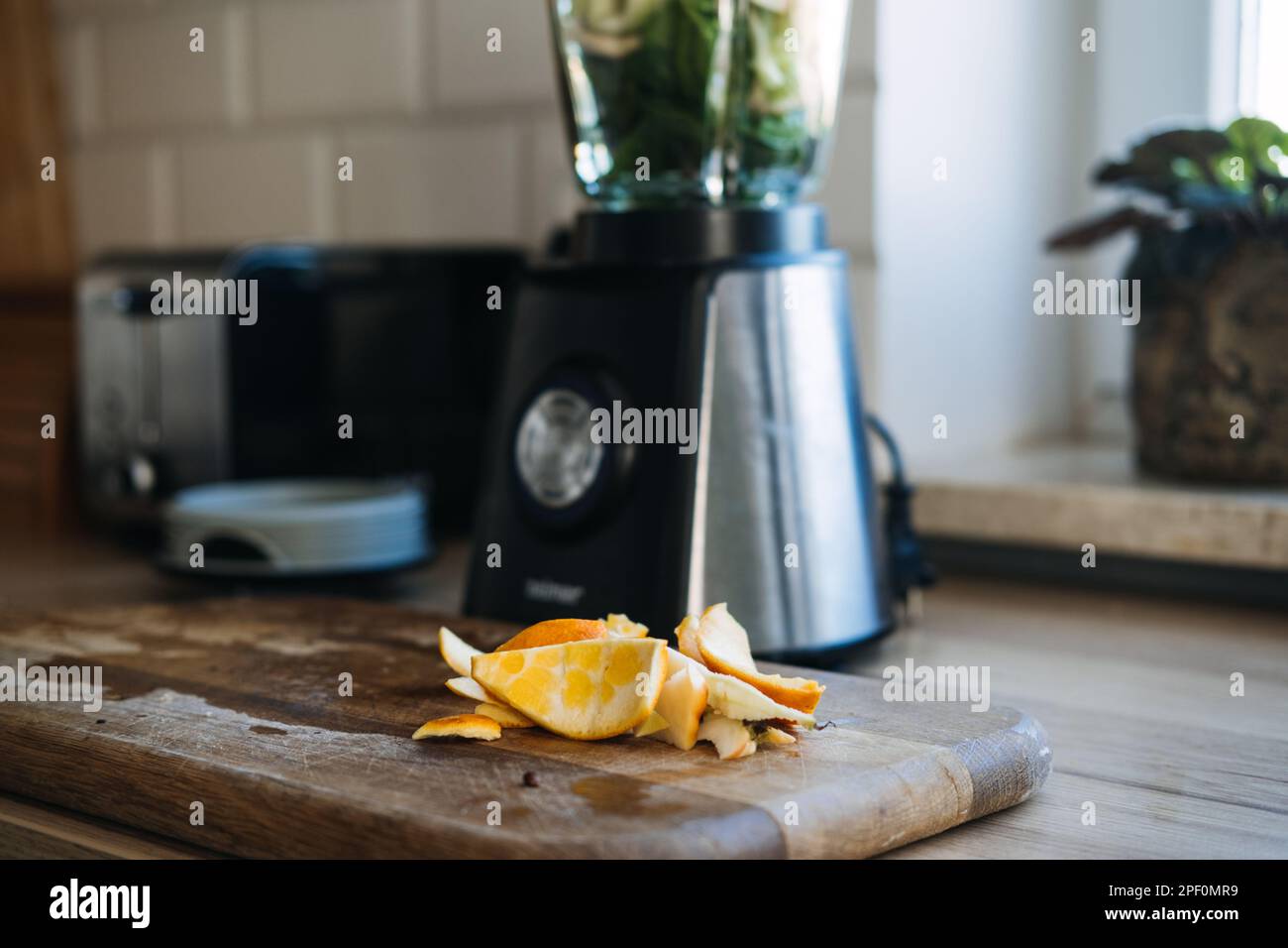 How manage food waste at home, ways reduce food waste in kitchen. Fruit ...