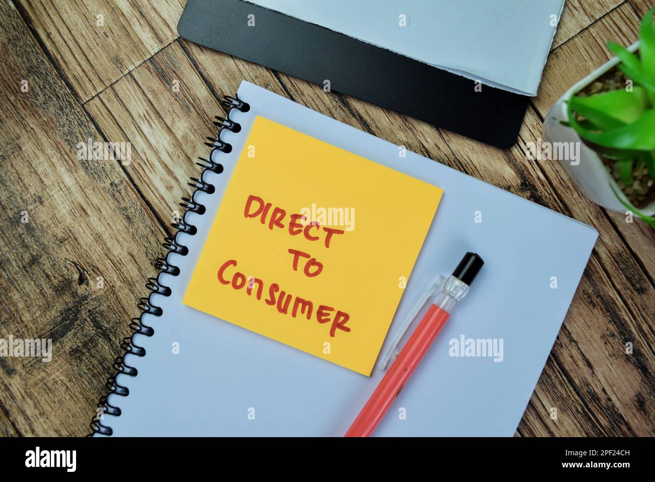 E procurement hi-res stock photography and images - Alamy