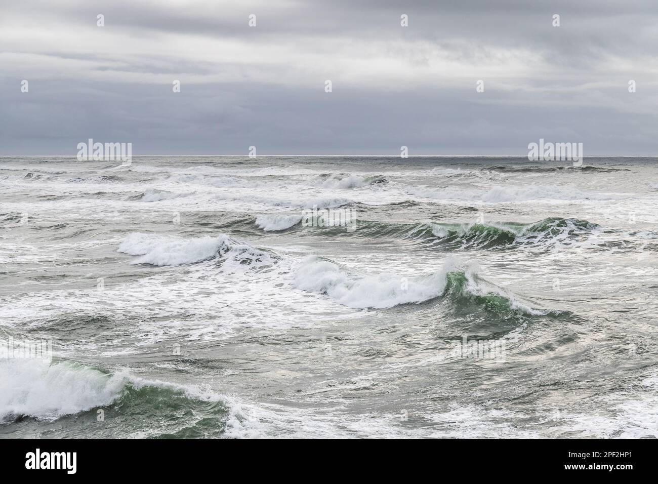 Ocean with the horizon hi-res stock photography and images - Alamy