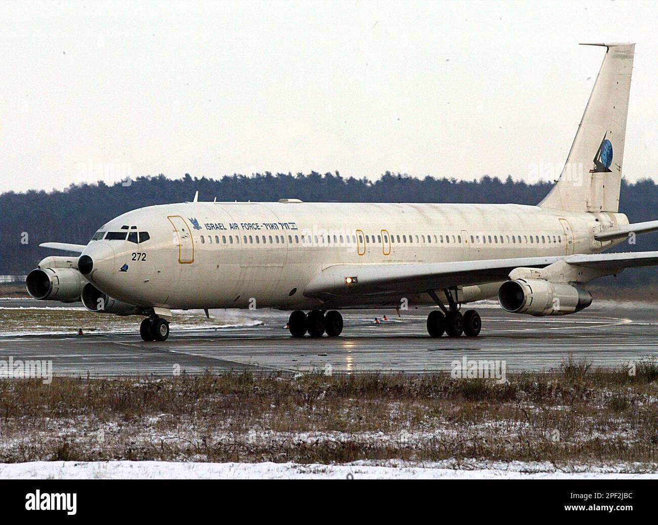 An Israeli Air Force Boeing 707 is pictured at the Cologne-Wahn ...