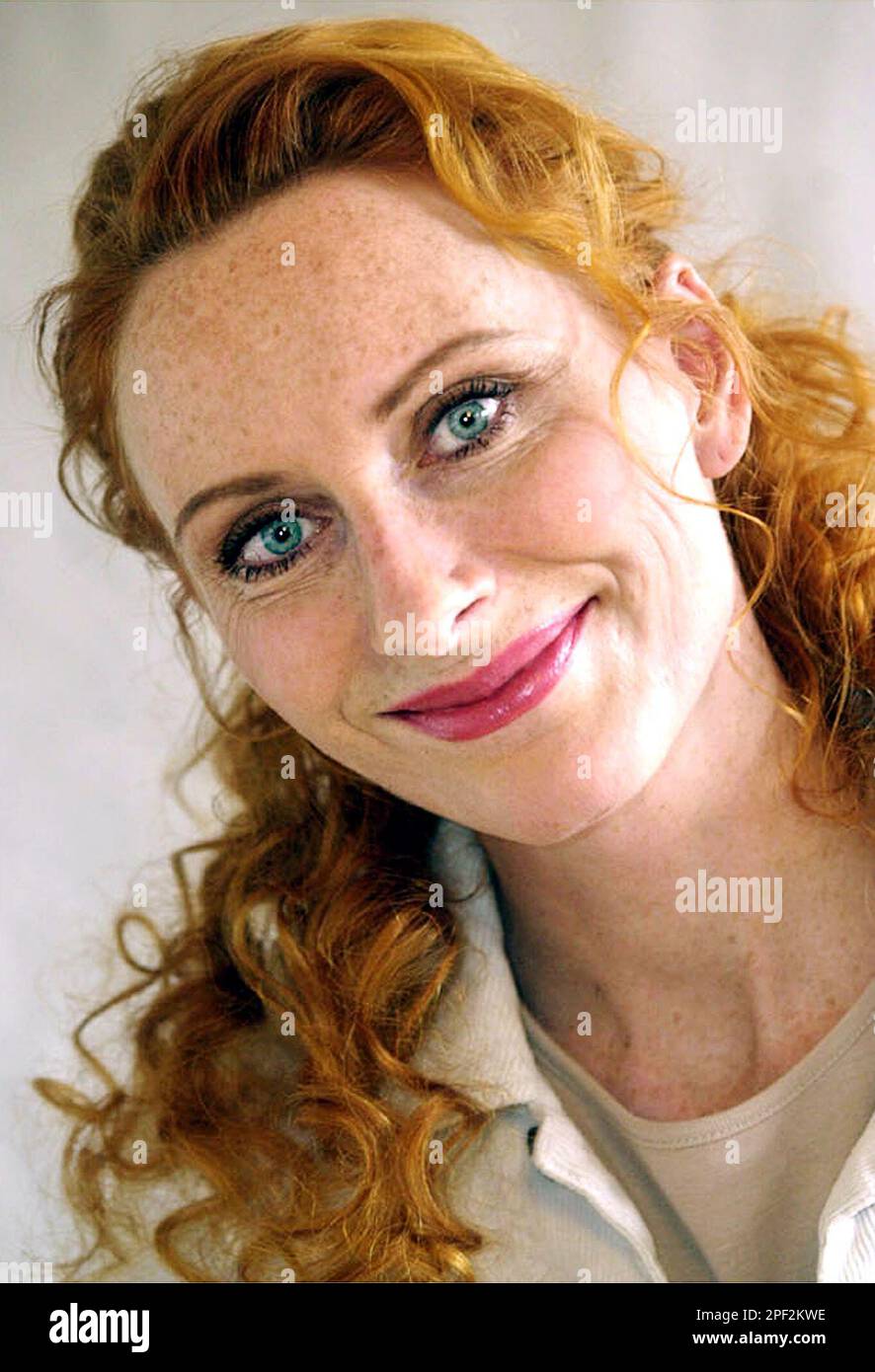 ** ARCHIV ** Die Schauspielerin Andrea Sawatzki waehrend einer