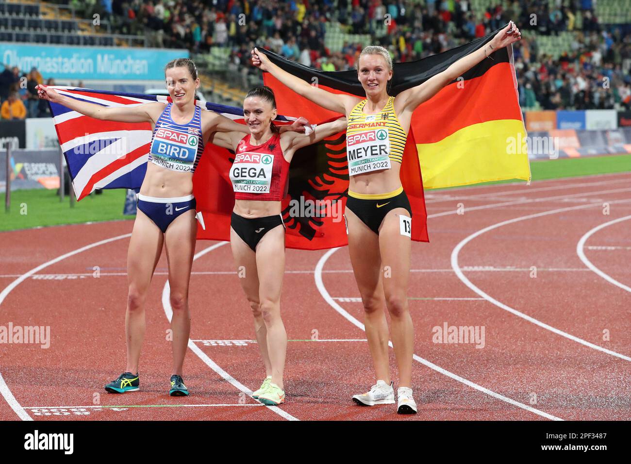 Luiza GEGA, Lea MEYER & Elizabeth BIRD celebrating after winning the Medals in the 3000m Steeplechase at the European Athletics Championship 2022 Stock Photo