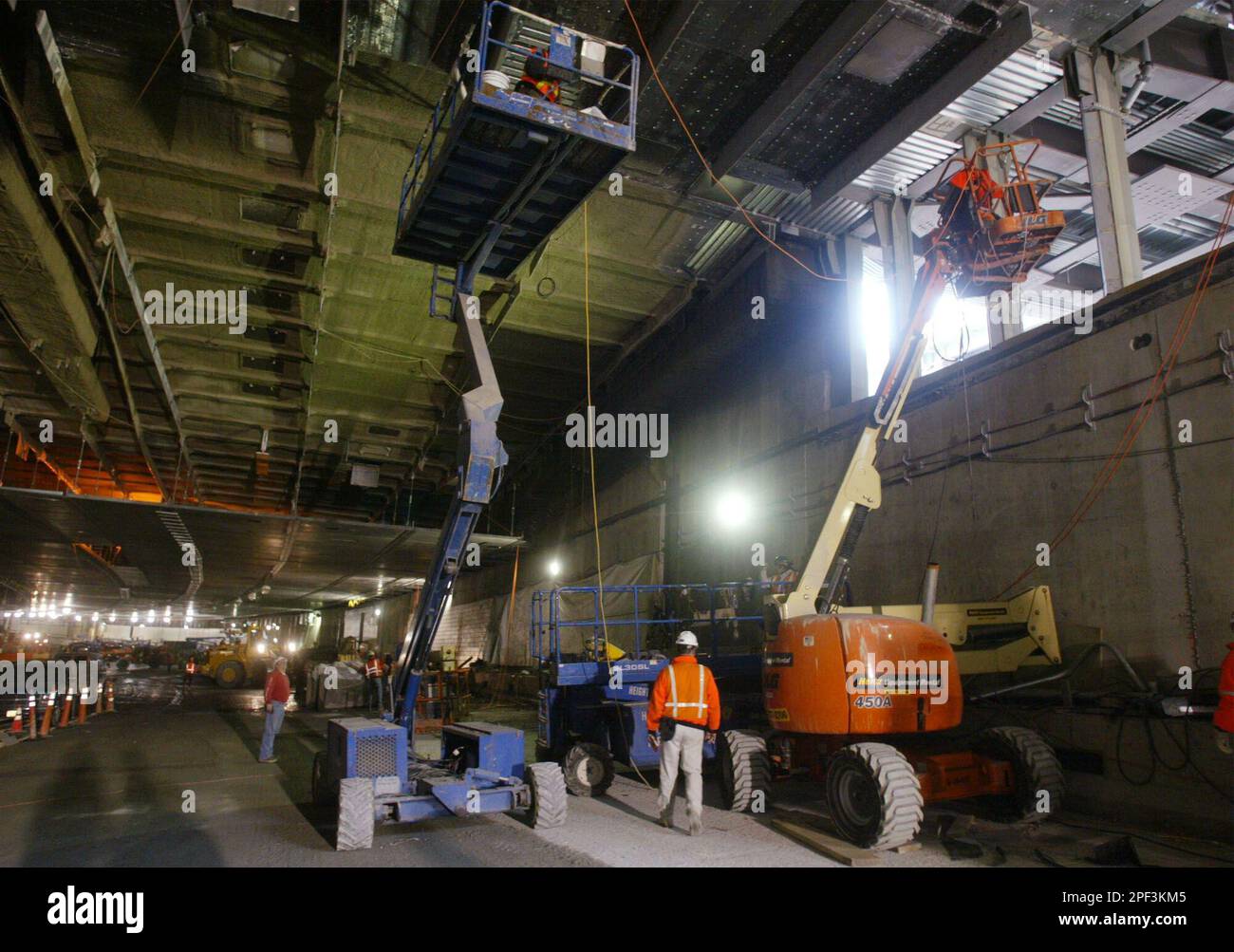 **ADVANCE FOR WEEKEND, NOV. 27-DEC. 1 ** Big Dig/Central Artery ...