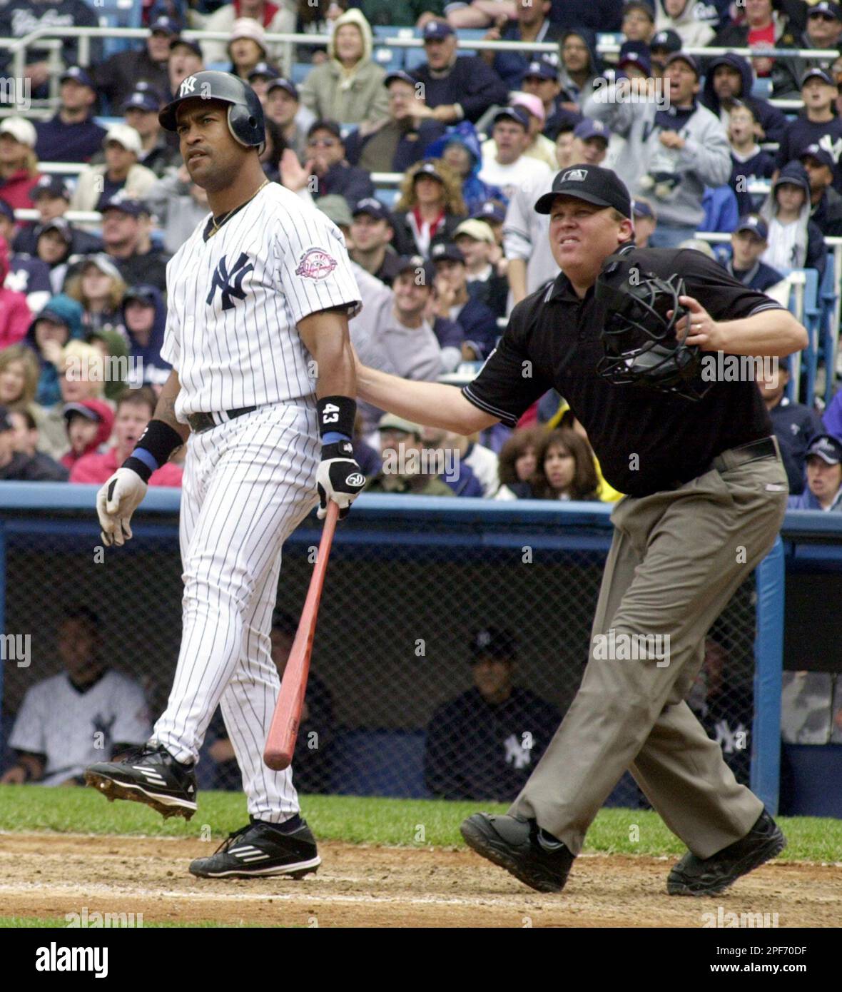 Look: Umpire Jordan Baker in Red Sox-Twins game missed this