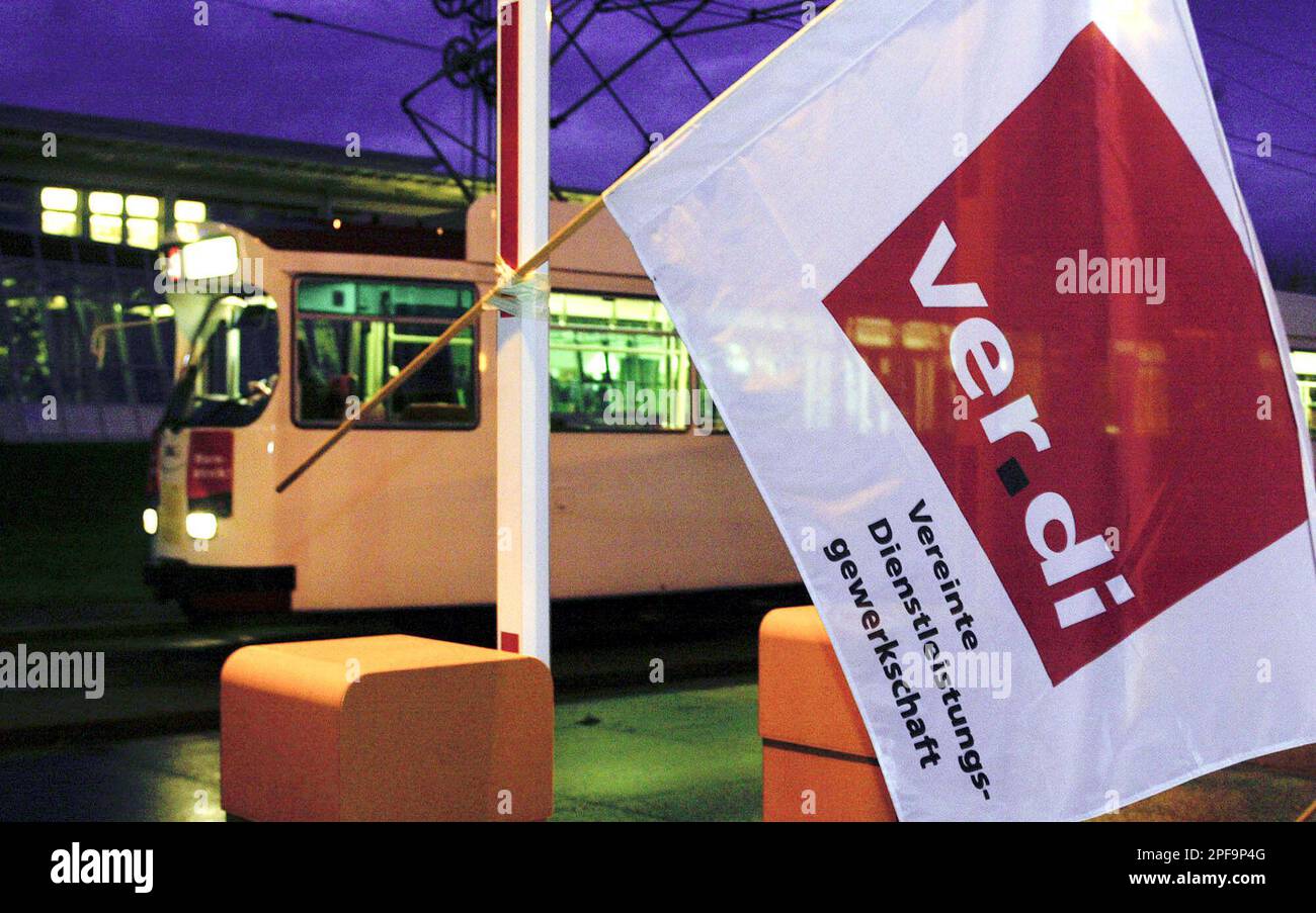 stellenanzeigen im öffentlichen dienst