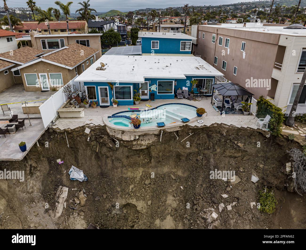 San Clemente, USA. 16th Mar, 2023. A backyard of a cliffside home in