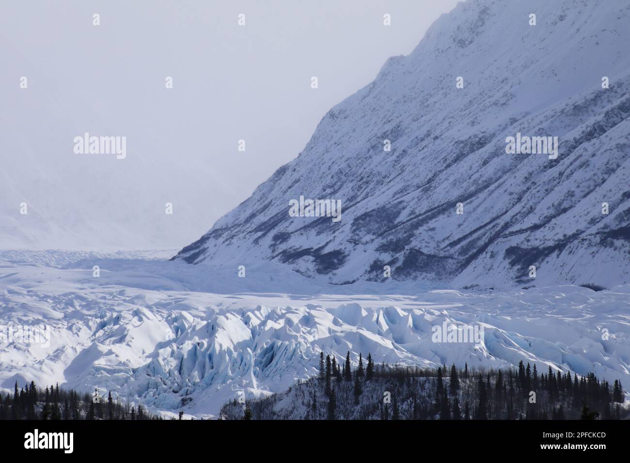 Around Matanuska glacier Stock - Around Matanuska Glacier 2PFCKCD 
