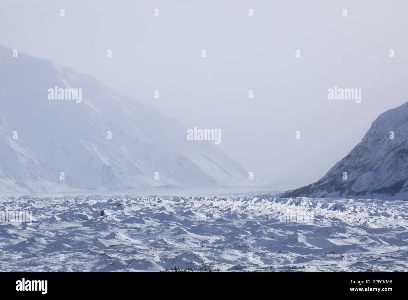 Around Matanuska glacier Stock - Around Matanuska Glacier 2PFCKM6 