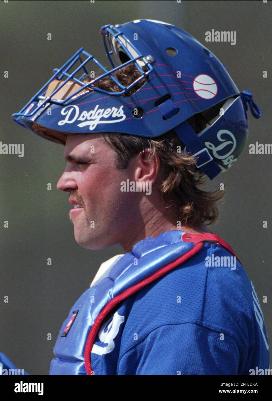 Los Angeles Dodgers catcher Mike Piazza sports a new mask at spring  training in Vero Beach, Fl. Monday, Feb. 24, 1997. The mask is a design  that evolved from a hockey goalie