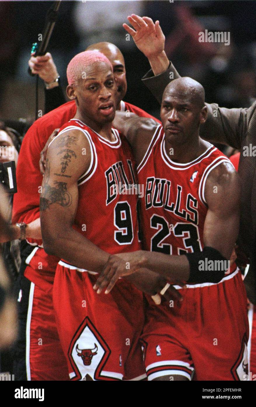 1996 Finals Game 2: Rodman pulls Bulls to finish line