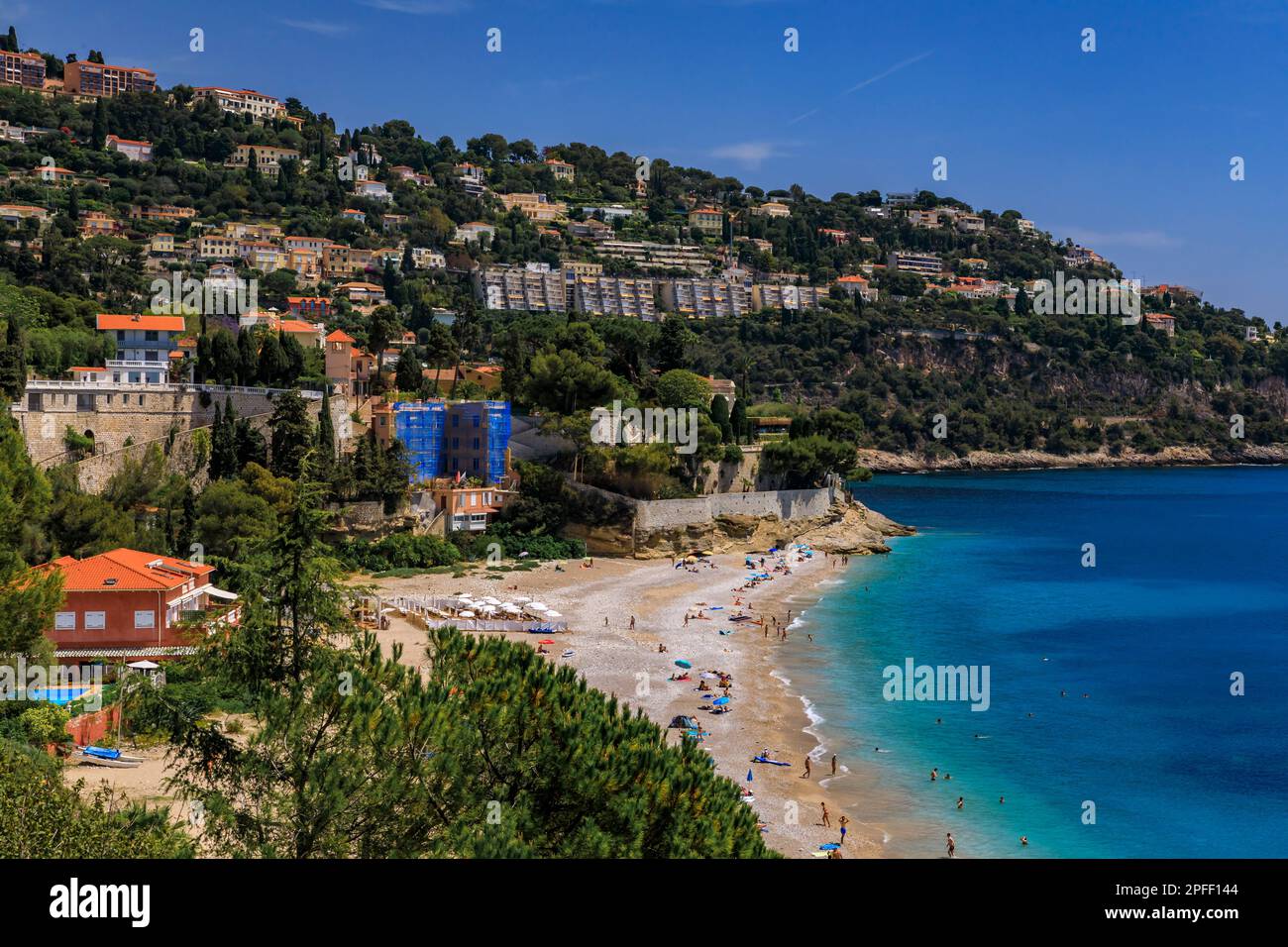 View onto the turquoise water of the Mediterranean Sea and coastline in Roquebrune Cap Martin, South of France near Monaco Stock Photo