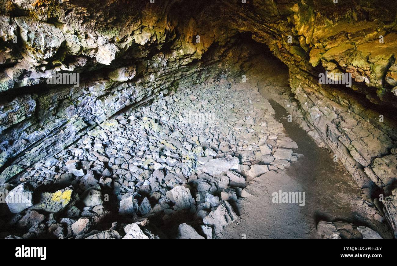 Lava Beds National Monument in California Stock Photo Alamy