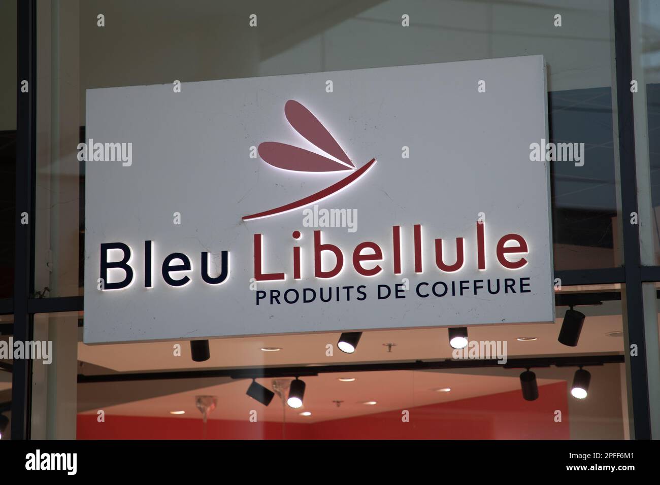 Bordeaux , Aquitaine  France - 03 15 2023 : Bleu Libellule logo brand and text sign front of shop cosmetics hairdresser care fashion products barber s Stock Photo
